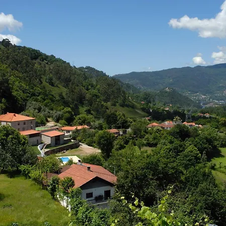 Aldeia Turistica De Louredo Casa rural